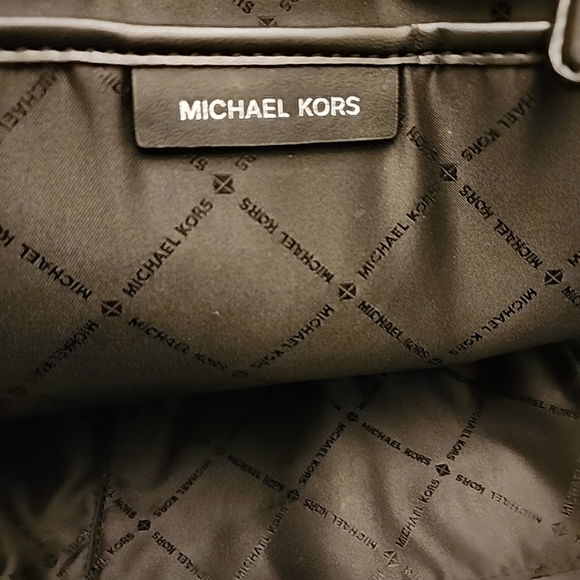 MICHAEL KORS ABBEY BACKPACK - Picture 9 of 10